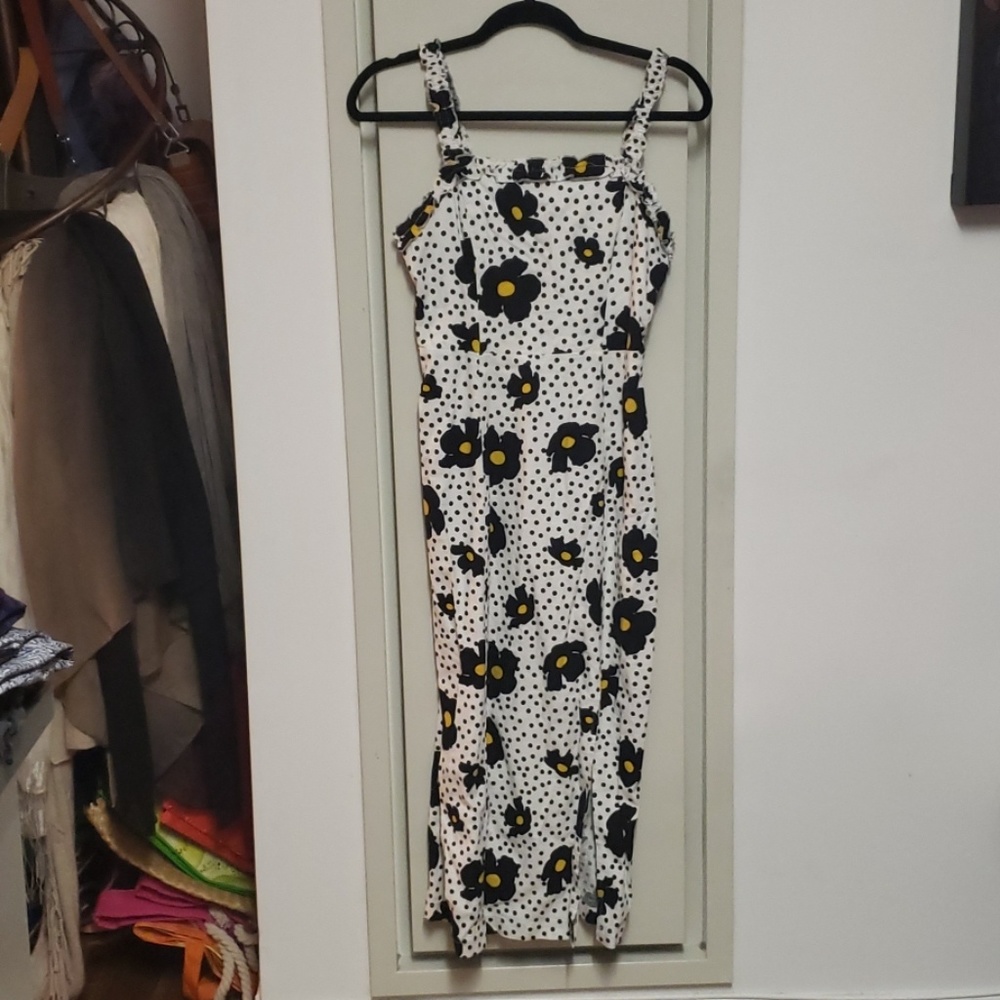Summery floral dress size S Urban outfitters